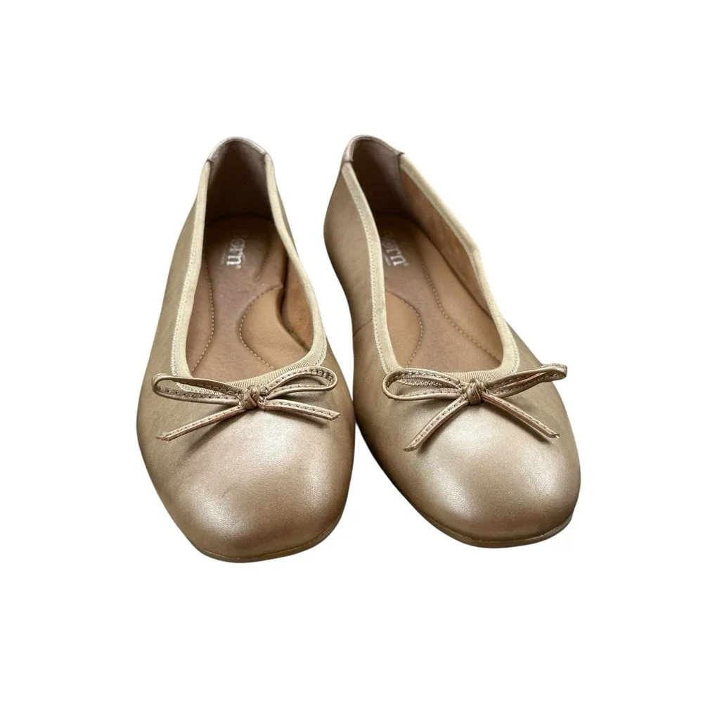 Born‎ Brin Gold Metallic Leather Ballet Flat, Size 7.5M